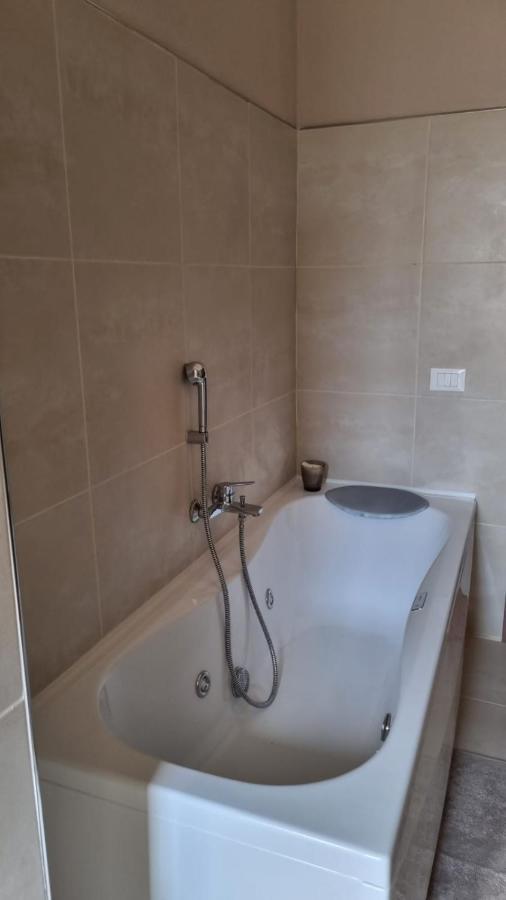 Piccola Cadolini Apartment Ortona Exterior photo